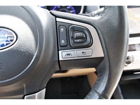 Used 2017 Subaru Outback 2.5i Limited AWD/4WD image 16