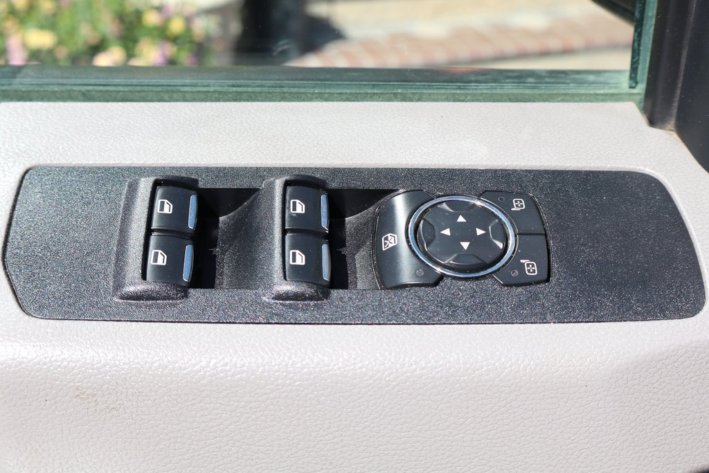 Used 2019 Ford F550 4x4 Crew Cab Super Duty image 17