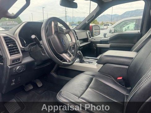 Used 2018 Ford F150 Lariat w/ Equipment Group 502A Luxury AWD/4WD image 8