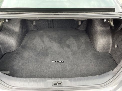 Used 2023 Nissan Altima 2.5 SV image 11