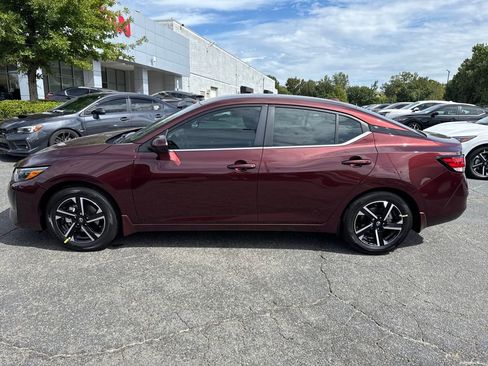 New 2025 Nissan Sentra SV image 2