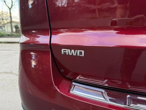 Used 2015 Chevrolet Traverse LTZ image 37