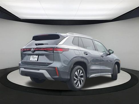 New 2026 Volkswagen Tiguan S image 7