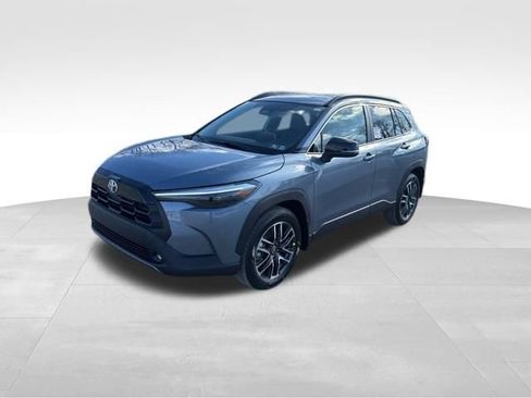 New 2026 Toyota Corolla Cross XLE image 1