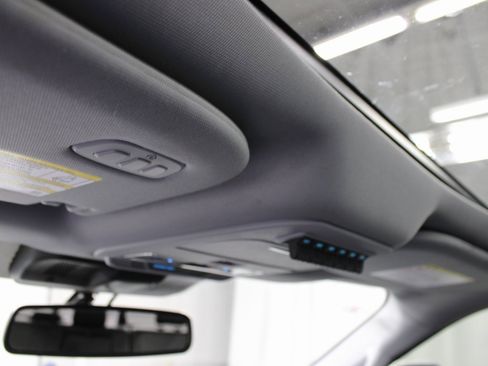 Used 2023 Ford F250 Lariat w/ Lariat Ultimate Package image 25