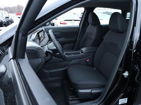 New 2026 Nissan Kicks S image 8