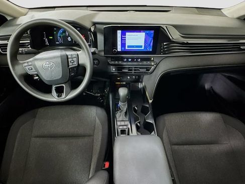 Certified 2025 Toyota Camry LE FWD image 23