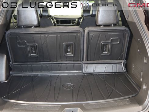 Certified 2023 Buick Enclave Avenir w/ Avenir Technology Package image 23