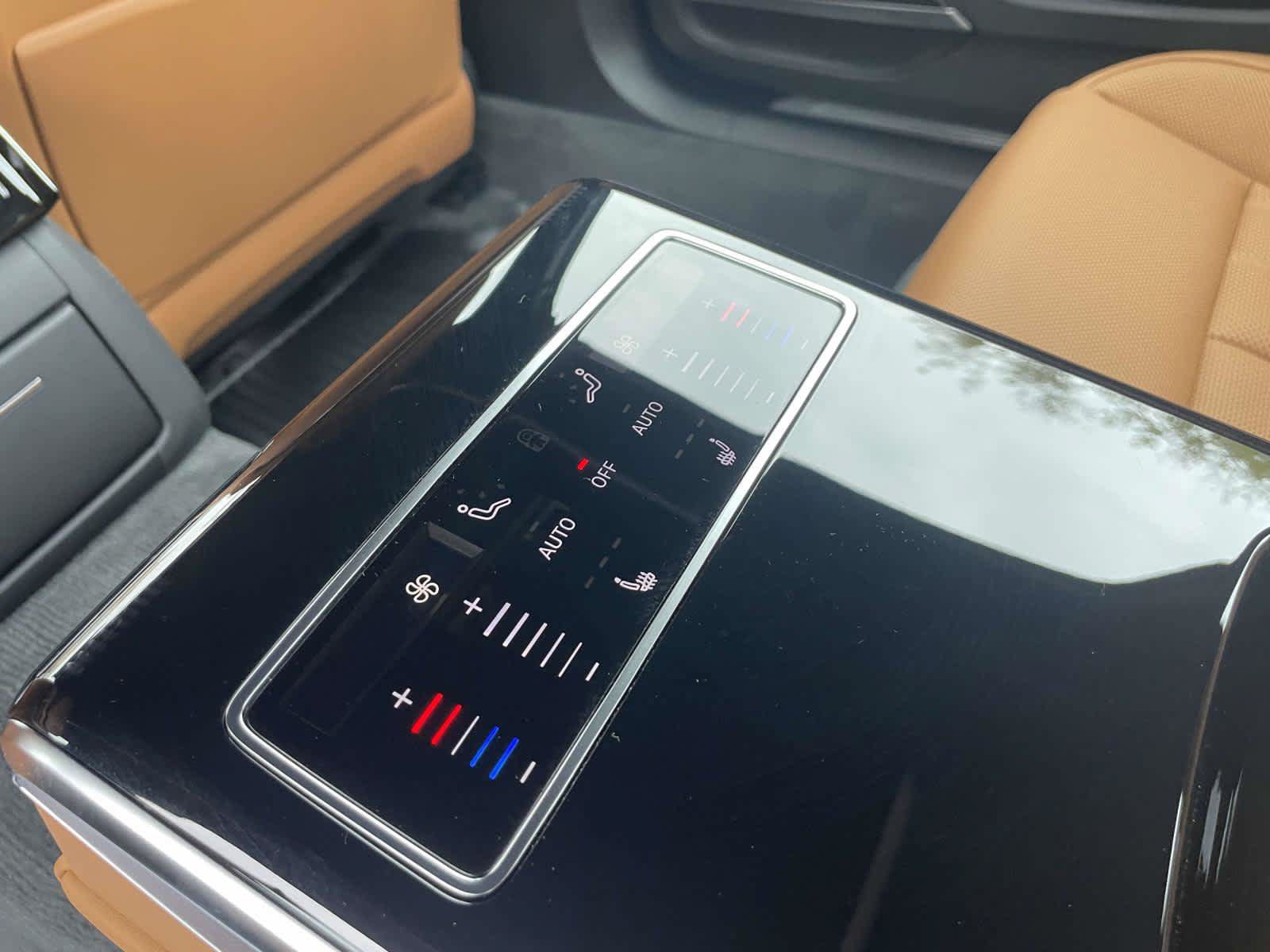Certified 2025 Audi A8 L 3.0T w/ Executive Package AWD/4WD image 26