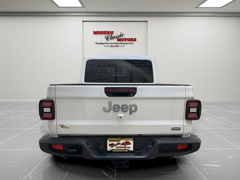 Used 2021 Jeep Gladiator Overland w/ Uconnect 4C Nav & Sound Group image 6