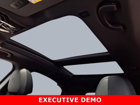 New 2025 Alfa Romeo Stelvio Sprint w/ Veloce Package image 9
