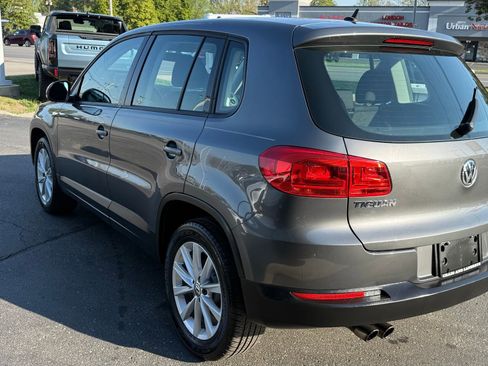 Used 2017 Volkswagen Tiguan Limited w/ Alloy Wheels Package AWD/4WD image 6