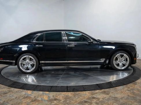 Used 2011 Bentley Mulsanne RWD image 10