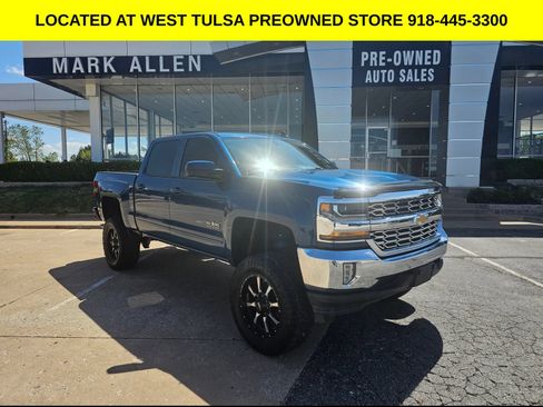 Used 2017 Chevrolet Silverado 1500 LT w/ Texas Edition RWD image 1