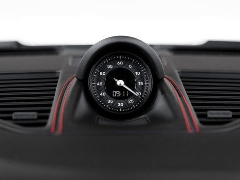 Used 2024 Porsche 911 Dakar AWD/4WD image 69