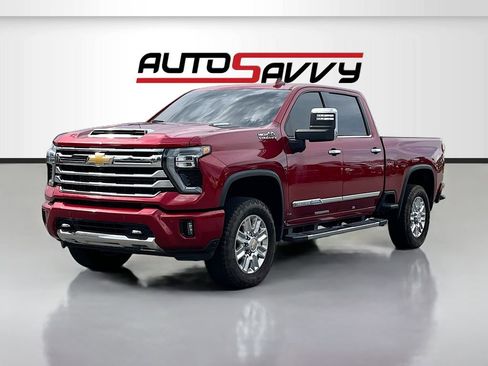 Used 2024 Chevrolet Silverado 2500 High Country w/ High Country Premium Package AWD/4WD image 3