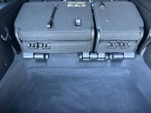 Used 2024 Honda Odyssey EX-L image 16