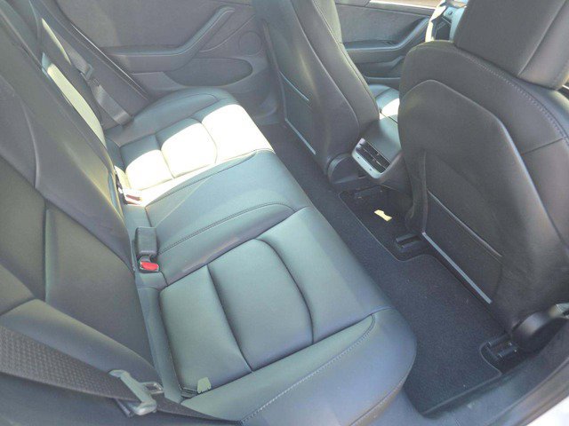 Used 2022 Tesla Model 3 Long Range AWD/4WD image 13