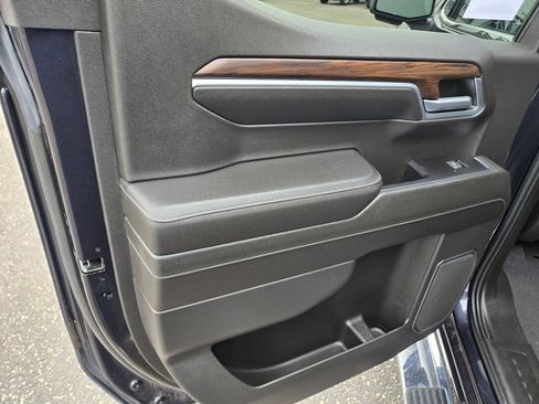 Used 2022 GMC Sierra 1500 SLT w/ SLT Convenience Package image 35