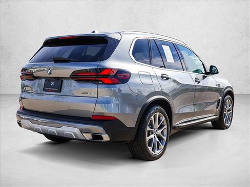 Used 2024 BMW X5 xDrive40i AWD/4WD image 5