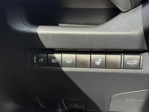 Used 2023 Toyota RAV4 XLE w/ Convenience Package AWD/4WD image 20