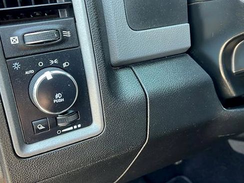 Used 2019 RAM 1500 Express image 23