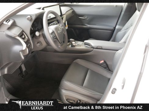 New 2026 Lexus UX 300h FWD image 4