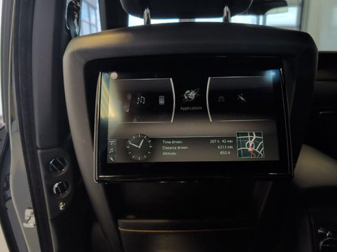 Used 2021 Rolls-Royce Cullinan AWD/4WD image 43