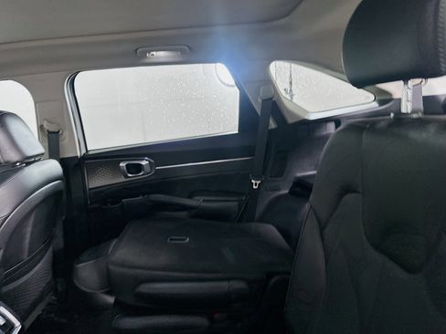 Used 2023 Kia Sorento SX image 28