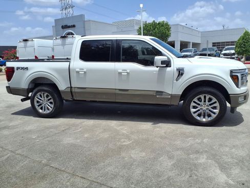 Used 2025 Ford F150 King Ranch w/ FX4 Off-Road Package AWD/4WD image 30