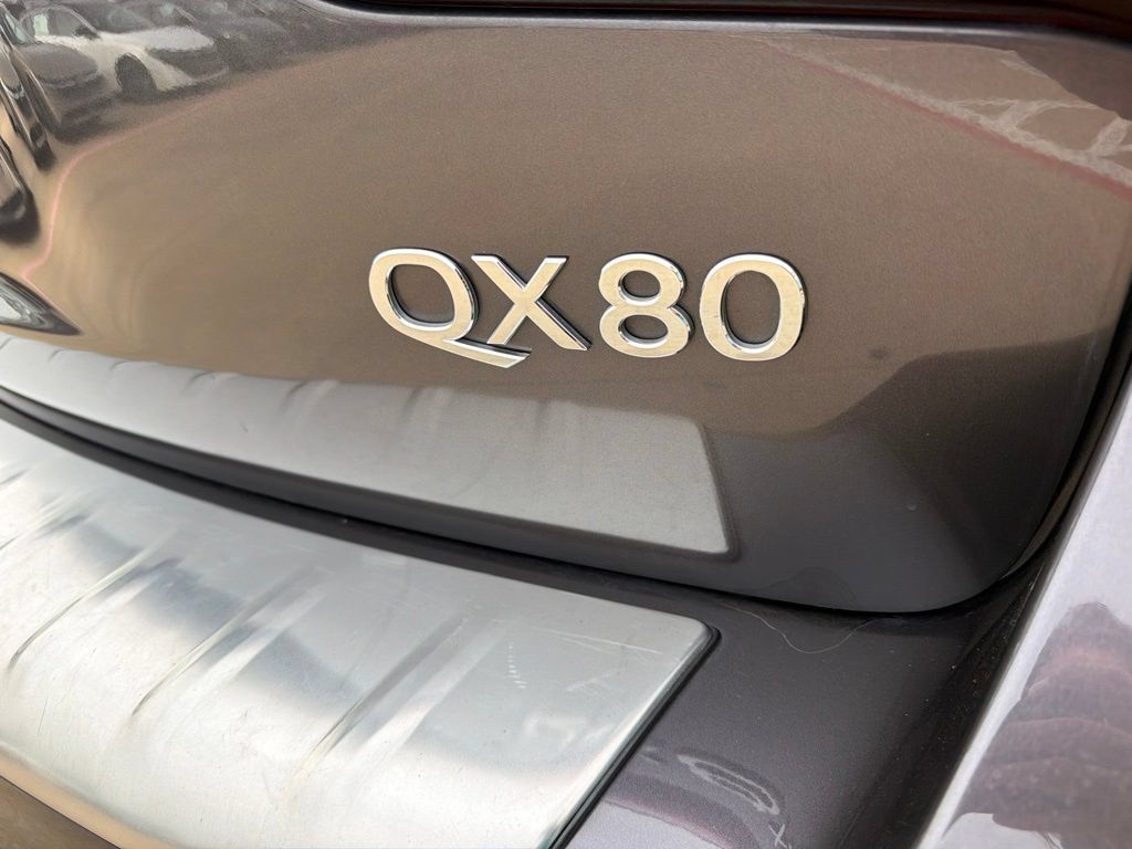 Used 2024 INFINITI QX80 Luxe RWD image 10