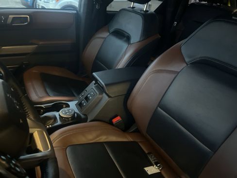 Certified 2022 Ford Bronco Outer Banks image 13