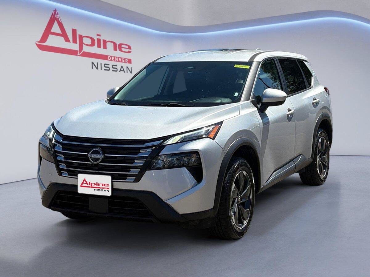 Used 2024 Nissan Rogue SV AWD/4WD image 1
