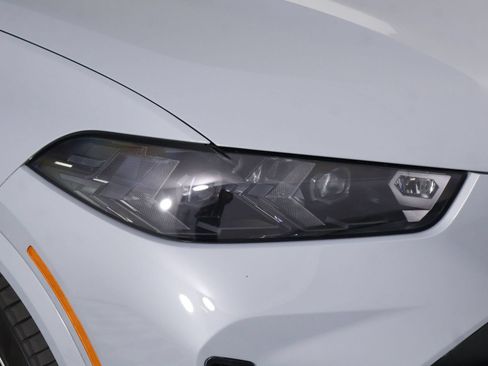 Used 2024 BMW X5 xDrive50e w/ M Sport Package AWD/4WD image 24