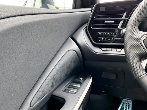 New 2026 Lexus TX 500h AWD image 20