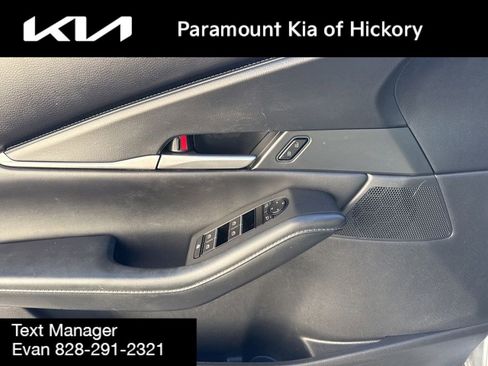 Used 2021 MAZDA CX-30 FWD 2.5 S w/ Select Package image 18