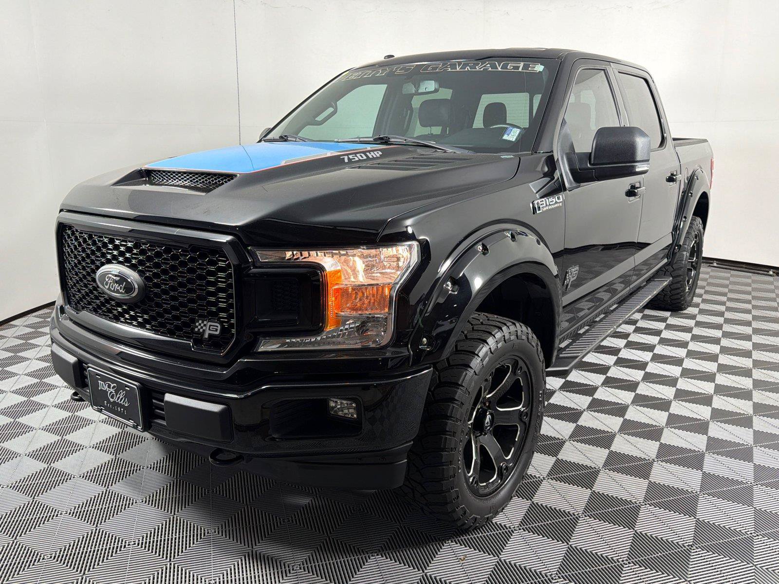 Used 2018 Ford F150 XLT w/ Equipment Group 302A Luxury AWD/4WD image 3