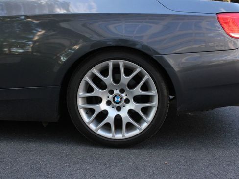 Used 2007 BMW 328i Convertible RWD image 10