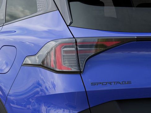 New 2026 Kia Sportage X-Line w/ X-Line Technology Package image 11