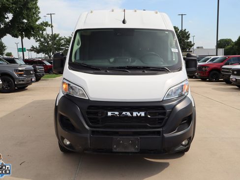 Used 2025 RAM ProMaster 3500 w/ Convenience Group FWD image 9