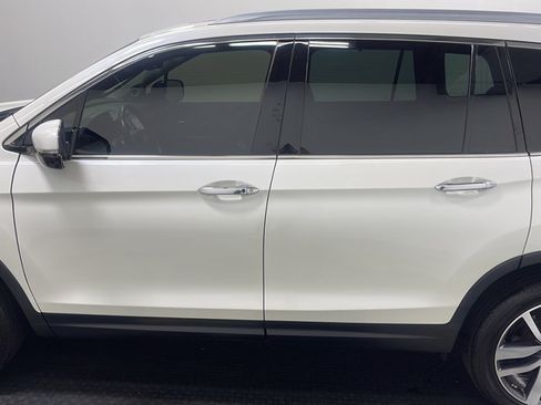 Used 2018 Honda Pilot Elite image 15