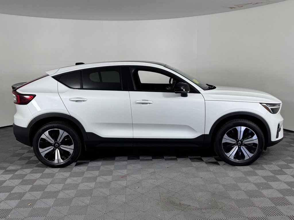 Certified 2023 Volvo C40 Recharge Core AWD/4WD image 5