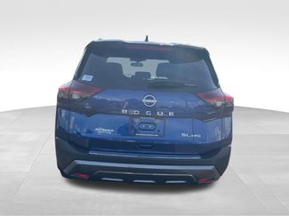 Used 2023 Nissan Rogue SL AWD/4WD video 4