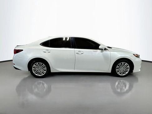 Used 2018 Lexus ES 350 w/ Accessory Package 2 FWD image 4