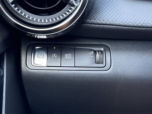 New 2026 Chevrolet Equinox LT w/ Safety and Technology Package FWD image 17