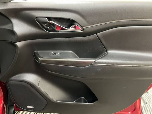 Used 2019 GMC Acadia SLT AWD/4WD image 41