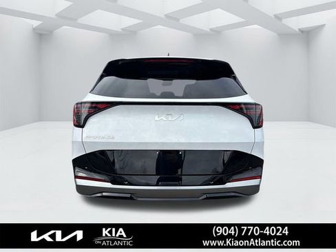 New 2026 Kia Sportage SX FWD image 8