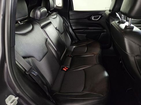 Used 2024 Jeep Compass Latitude w/ Altitude Special Edition AWD/4WD image 28