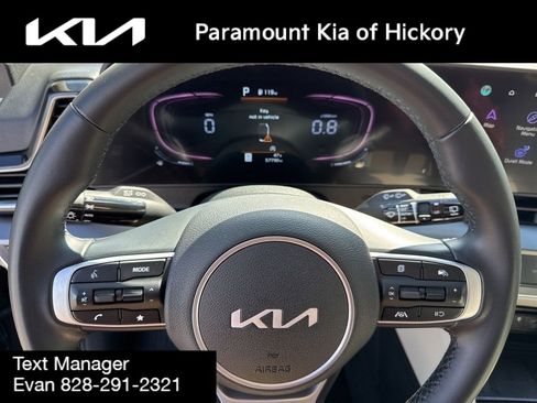 Used 2023 Kia Sportage EX image 31