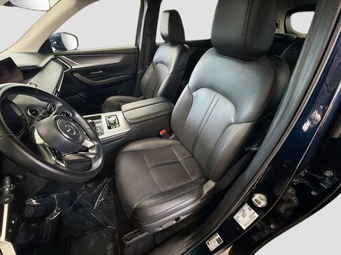 Used 2024 MAZDA CX-90 Plug-In Hybrid w/ Preferred AWD/4WD image 24
